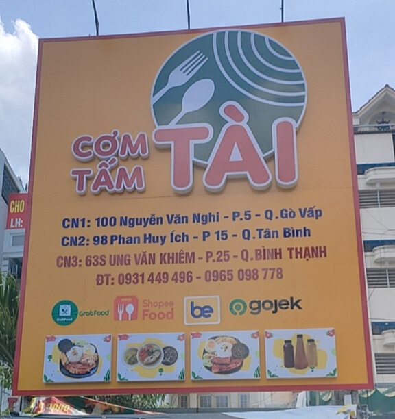 Thi công bảng hiệu Alu - Cơm tấm Tài 